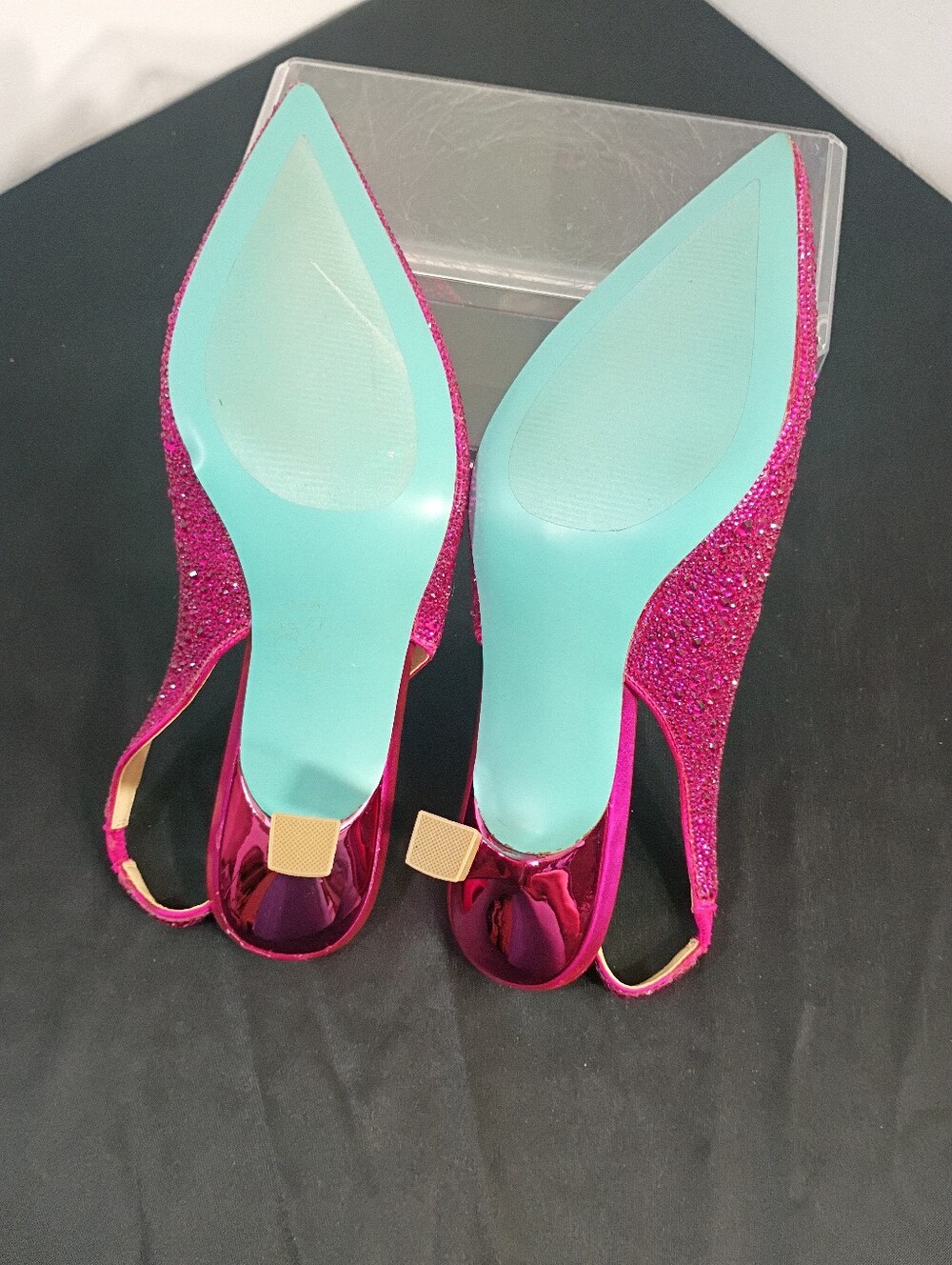 Betsey Johnson Women's SZ 10M SB-MYA Fuchsia Beaded Pointed Toe Pump Heels Shoes - Picture 7 of 8